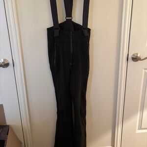 New Holden ski pants